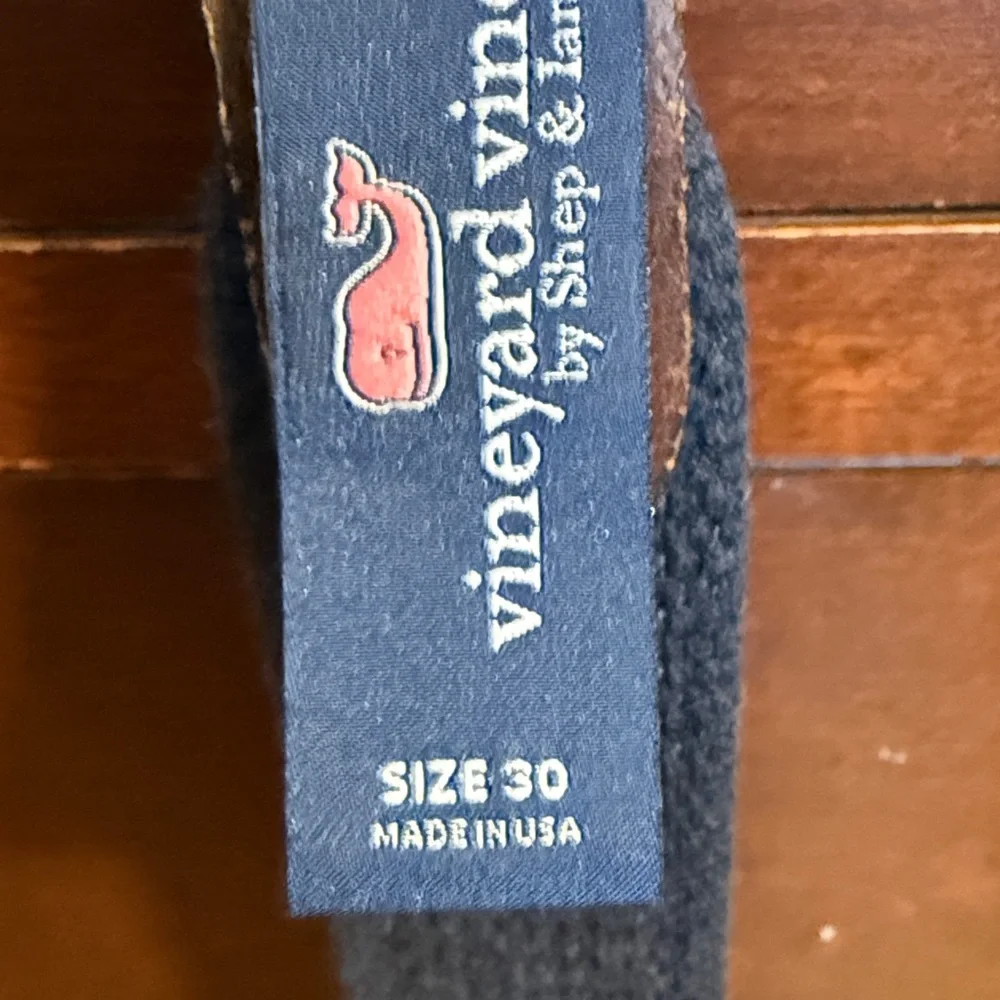Vineyard Vines classic navy